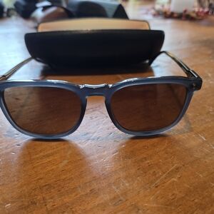 Rain Wiley Cirus sunglasses